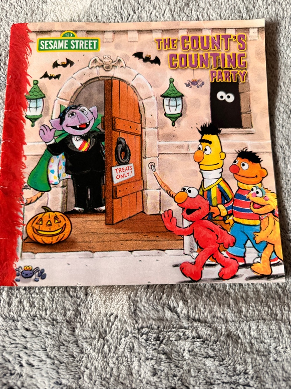 VTG Sesame Street The Count's Counting Party Board Book - Halloween Cover